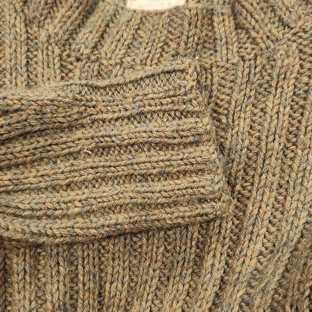 [Elizabeth Lueders] Green knitted sweater - Picture 5 of 7
